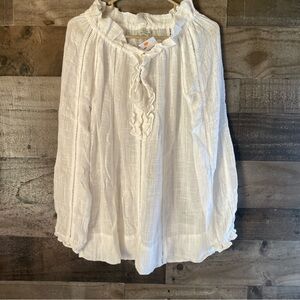 Sundance White Ruffled Blouse with Relaxed Sleeves